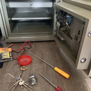 Sửa chữa két sắt